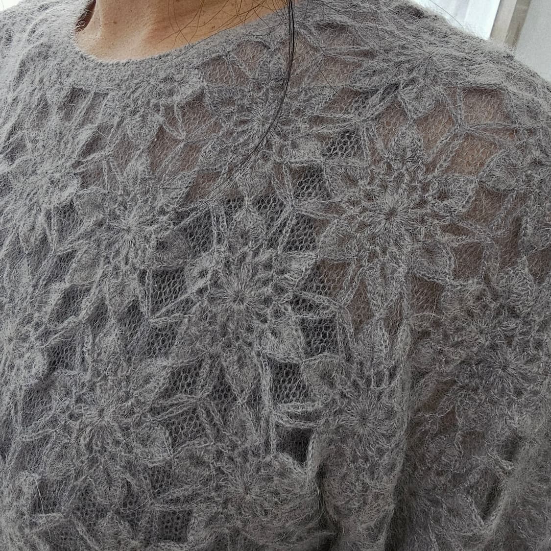 그레이 울 시스루 루즈핏 니트 상품이미지7