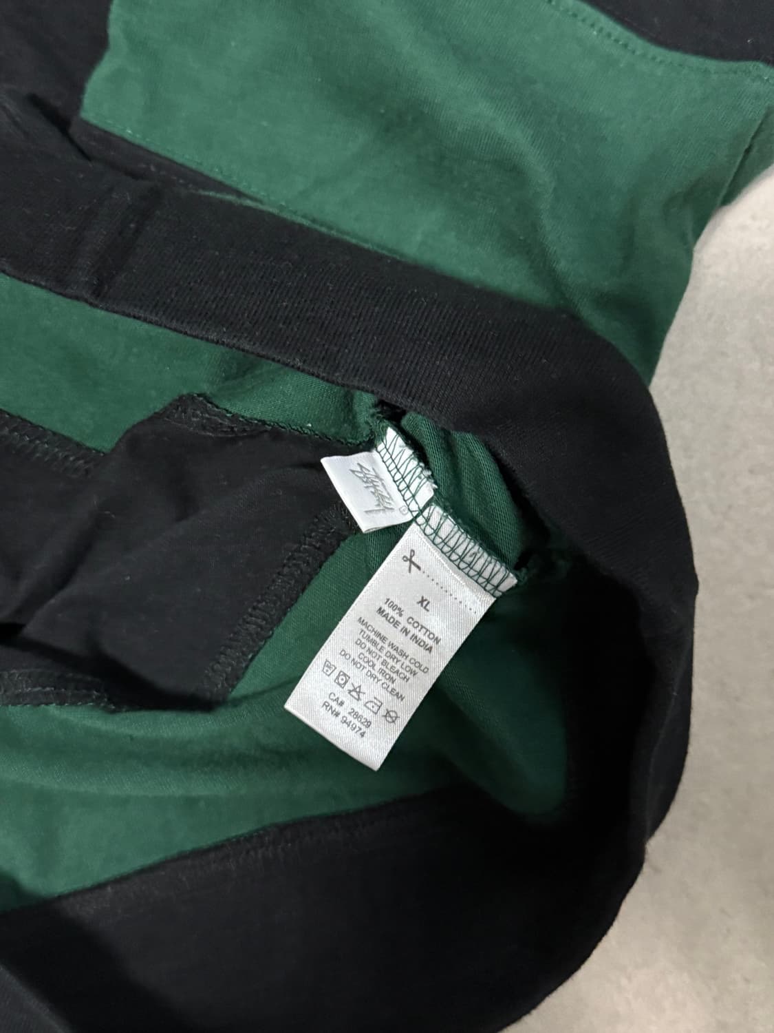 17fw 스투시 그린 스트라이프 보더 후디 xl 상품이미지4