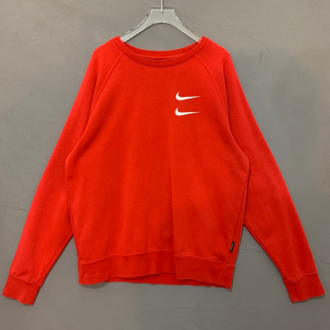 L 나이키 더블 빅 스우시 퓨추라 크루탑 맨투맨 상품이미지3