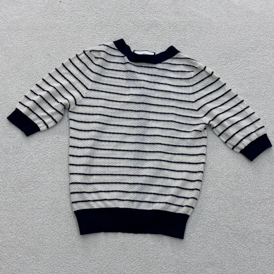 55 칼라거펠트 스트라이프 반팔 가디건 0323E 상품이미지2