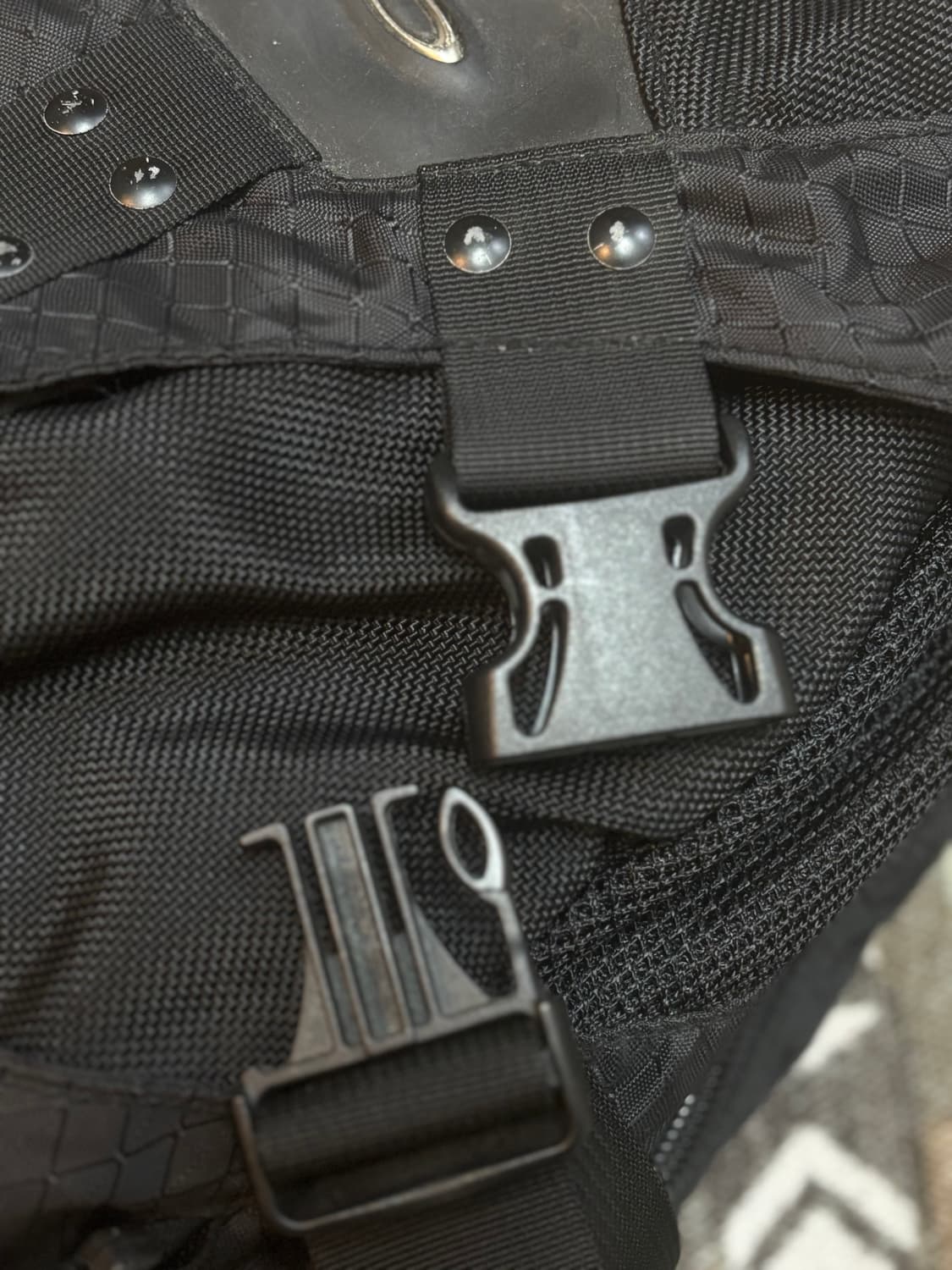 오클리 아이콘 RC 백팩 블랙아웃 상품이미지5