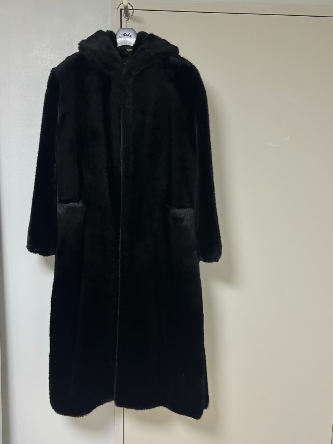 후드 블랙 퍼코트  상품이미지1