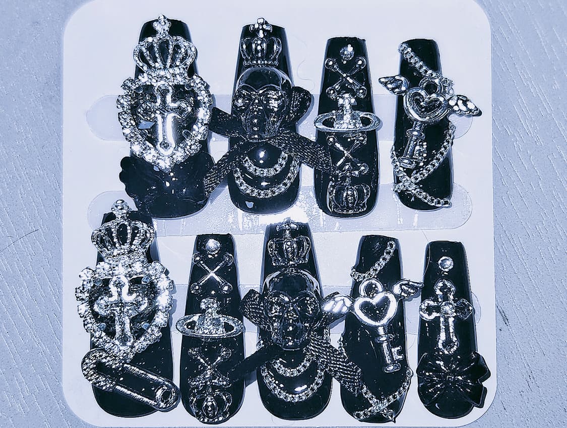 고스펑크 지뢰계 중성계 수제네일팁  상품이미지1