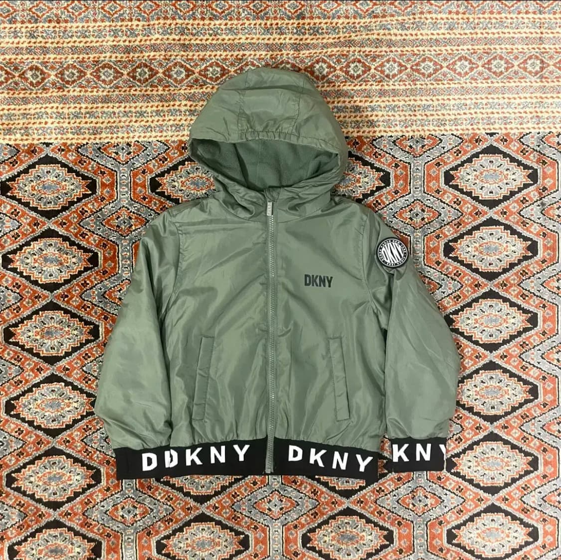 DKNY 아동 후드 카키 바람막이 점퍼 6X 상품이미지1