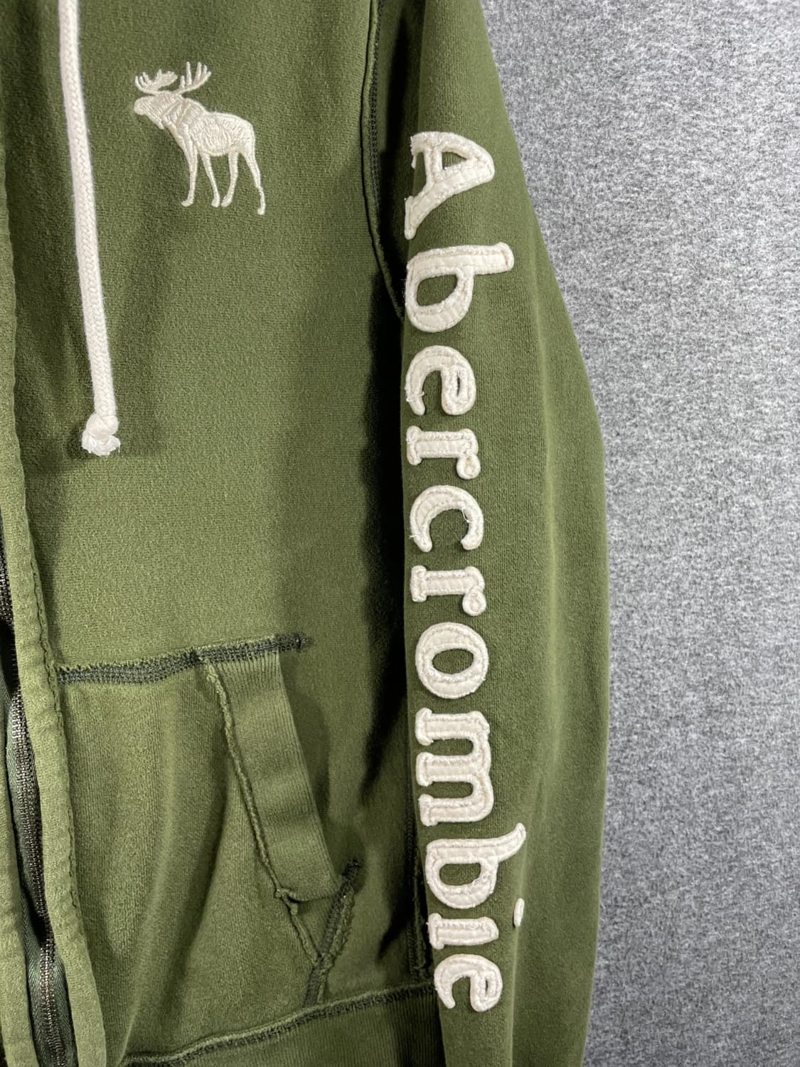 아베크롬비 앤 피치 Y2K 빈티지 머슬핏 후드 집업 상품이미지4