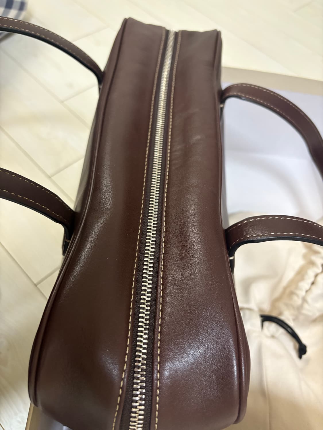 투티에 로케백 롱핸들 브라운 상품이미지2