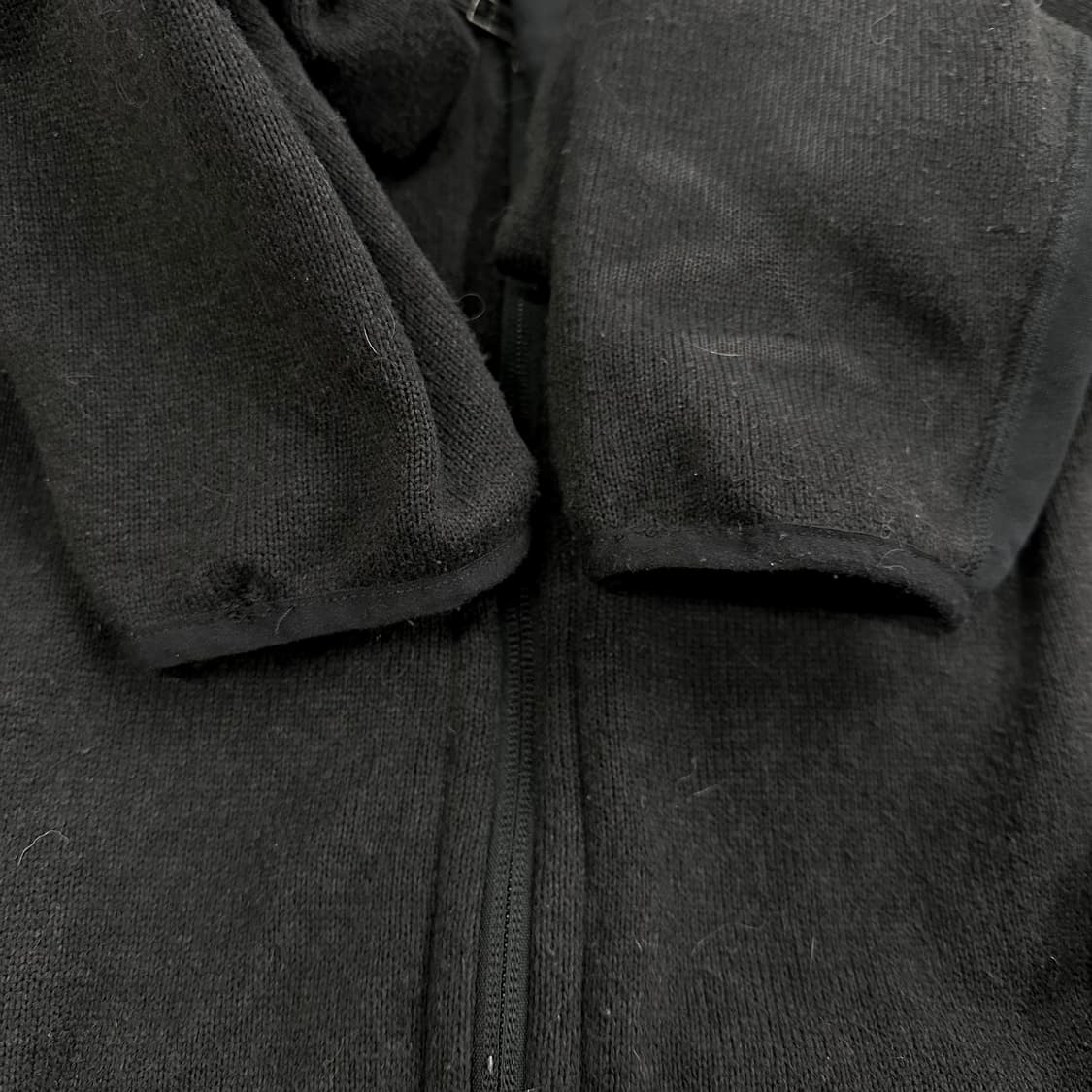 파타고니아 베터 스웨터 후드 집업 전면 집업 포켓 포인트 블랙 상품이미지9