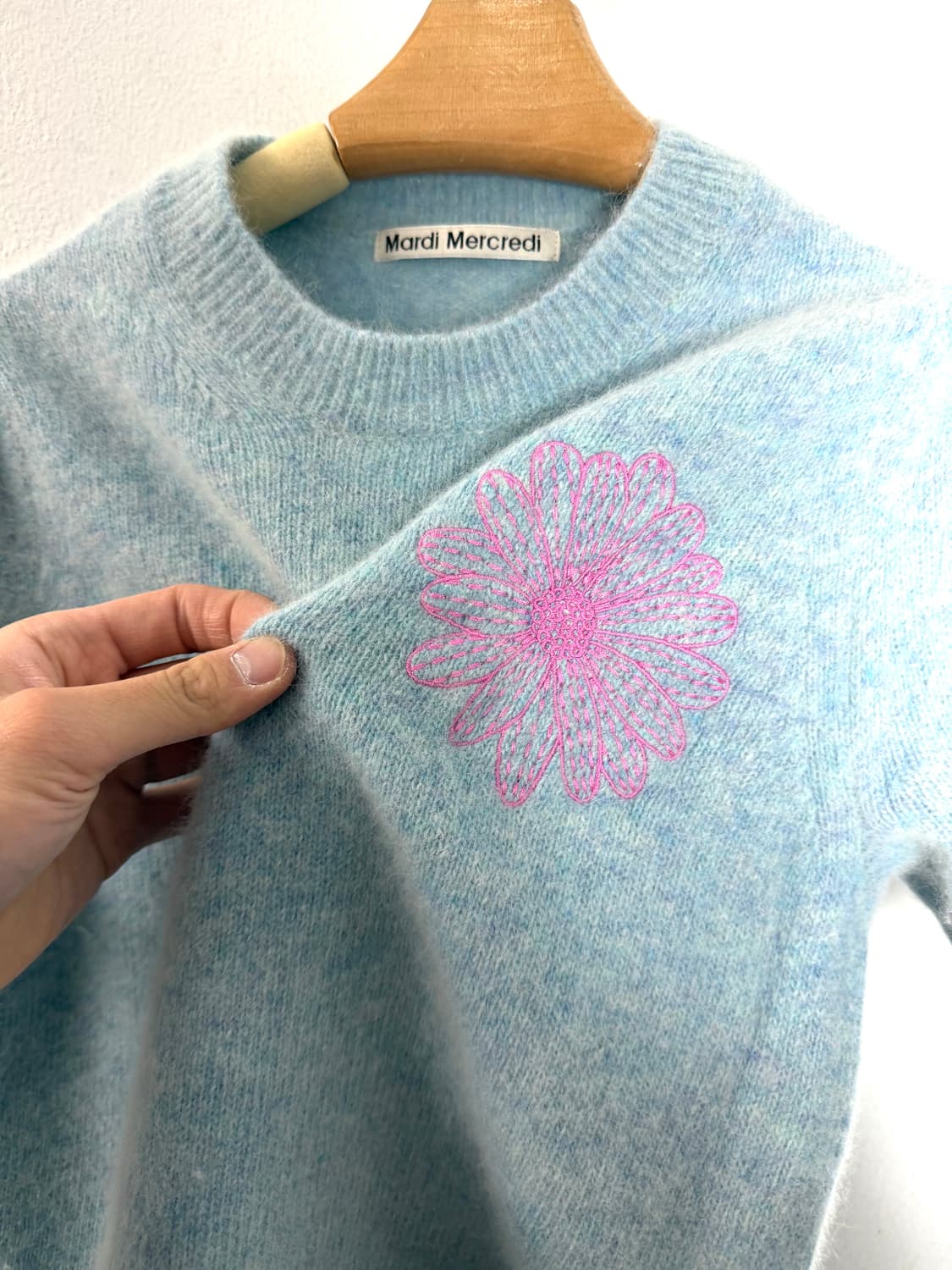 마르디메크르디 마르디메크르디니트 반팔니트 마르디메크르디반팔니트 상품이미지1