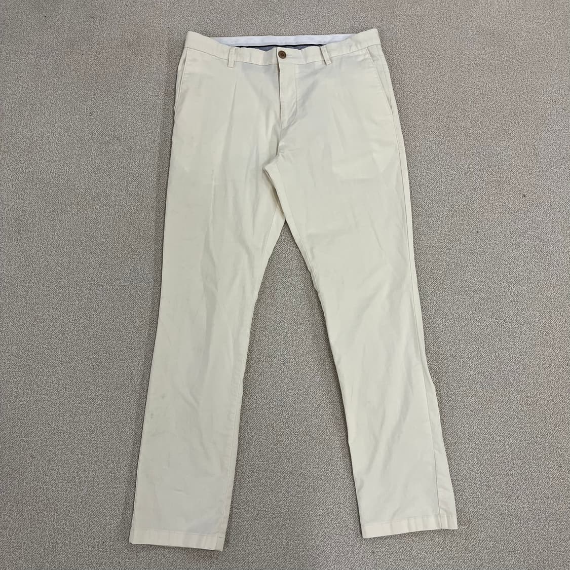 84 헤지스 스트레이트핏 코튼 면바지 0123M 상품이미지1