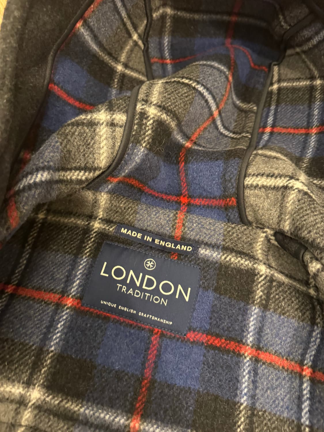 [미중고] 런던트레디션 더플코트 42사이즈 (착용샷) 상품이미지4