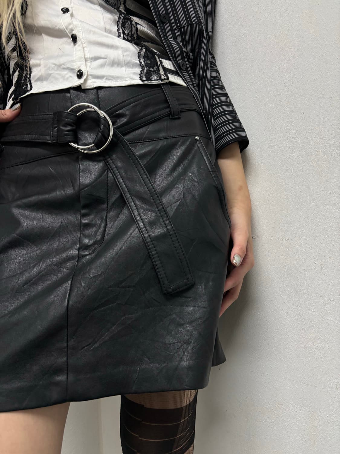 “Bershka”Chic Mood Leather Skirts 상품이미지3