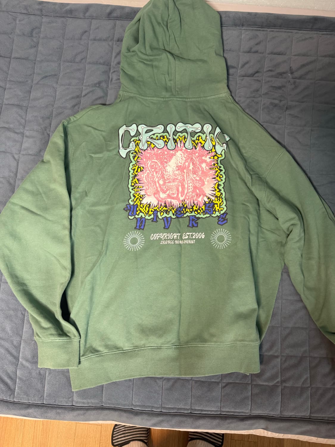 크리틱 후드티 (L) 상품이미지1