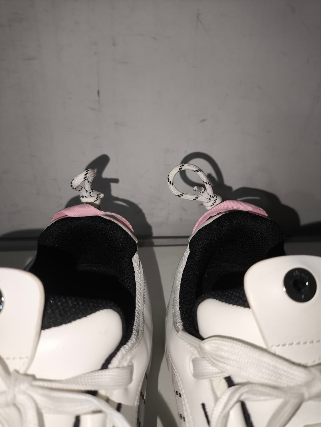 235mm 슈콤마보니 러너 스니커즈 상품이미지5