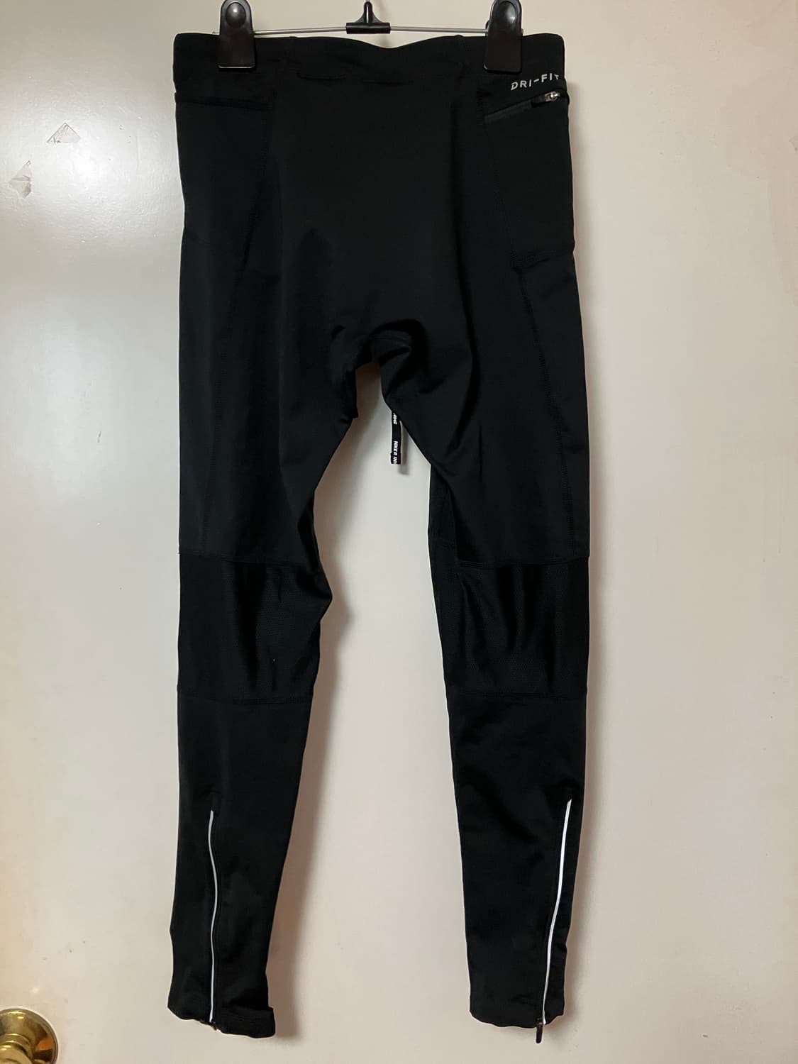 나이키 테크 러닝 타이즈 상품이미지2