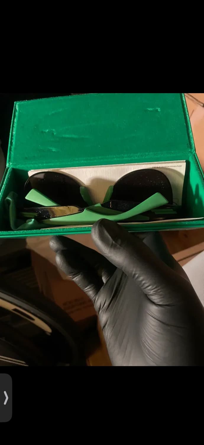 보테가베네타 블랙 메탈 마이터 에비에이터 선글라스 블랙그린 OS 상품이미지8