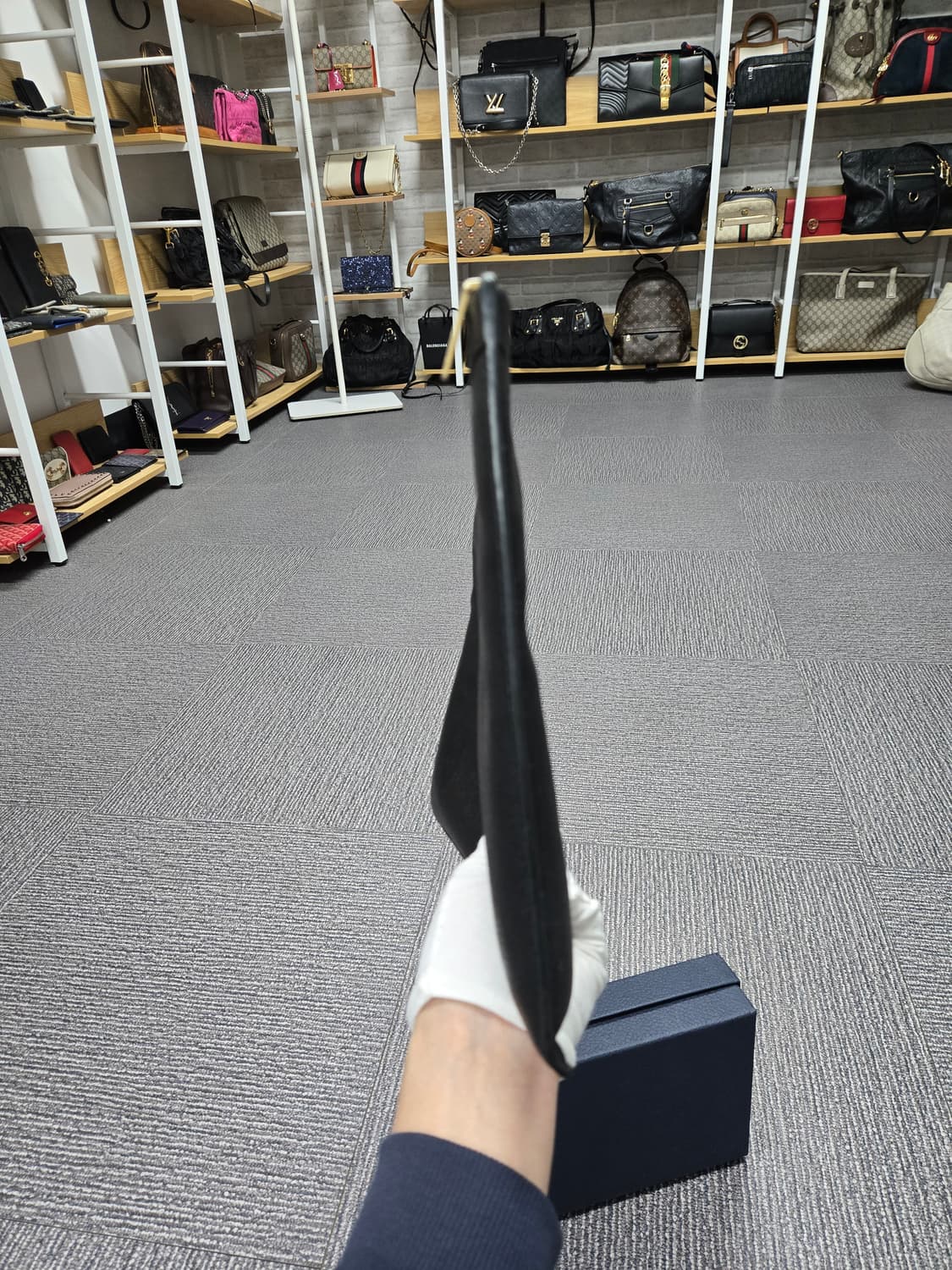 [특가][정품] 톰브라운 클러치백 라지 상품이미지4