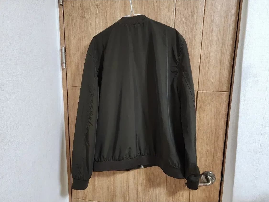 (L)에이치앤엠 항공점퍼 상품이미지3
