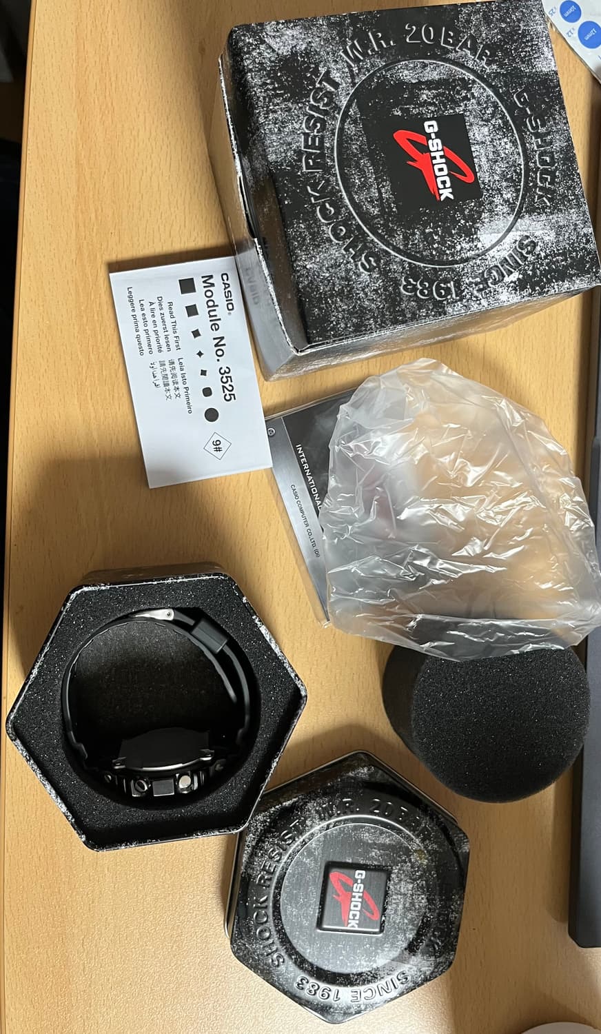 카시오  GM-5600UB 검정색 주우재 시계 상품이미지4