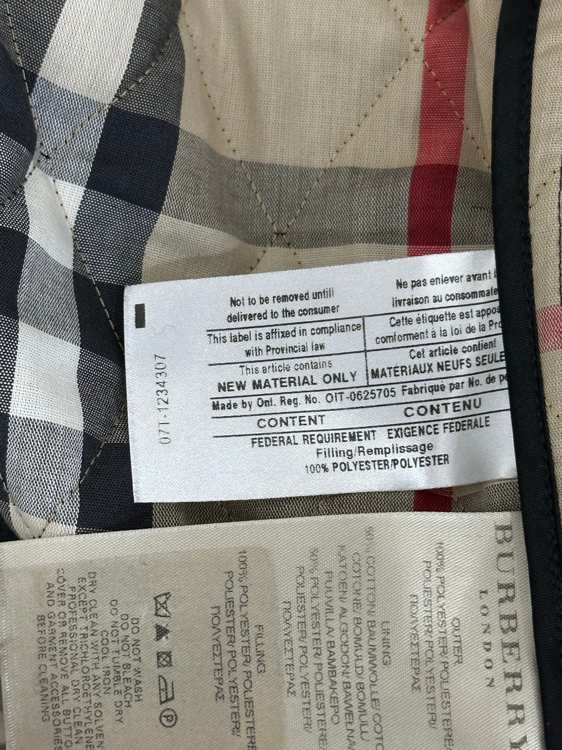 버버리 블랙 롱 퀼팅 코트 상품이미지8