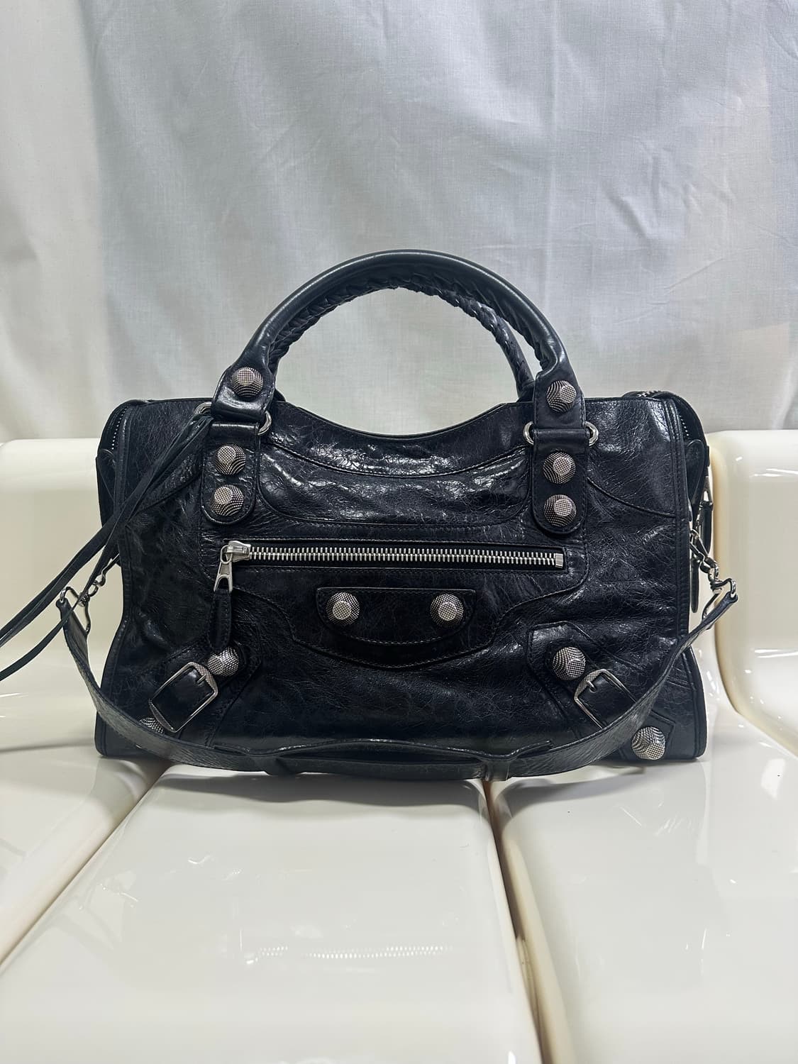 [A 정품] 발렌시아가 자이언트 시티 모터백 미디움 블랙 상품이미지8