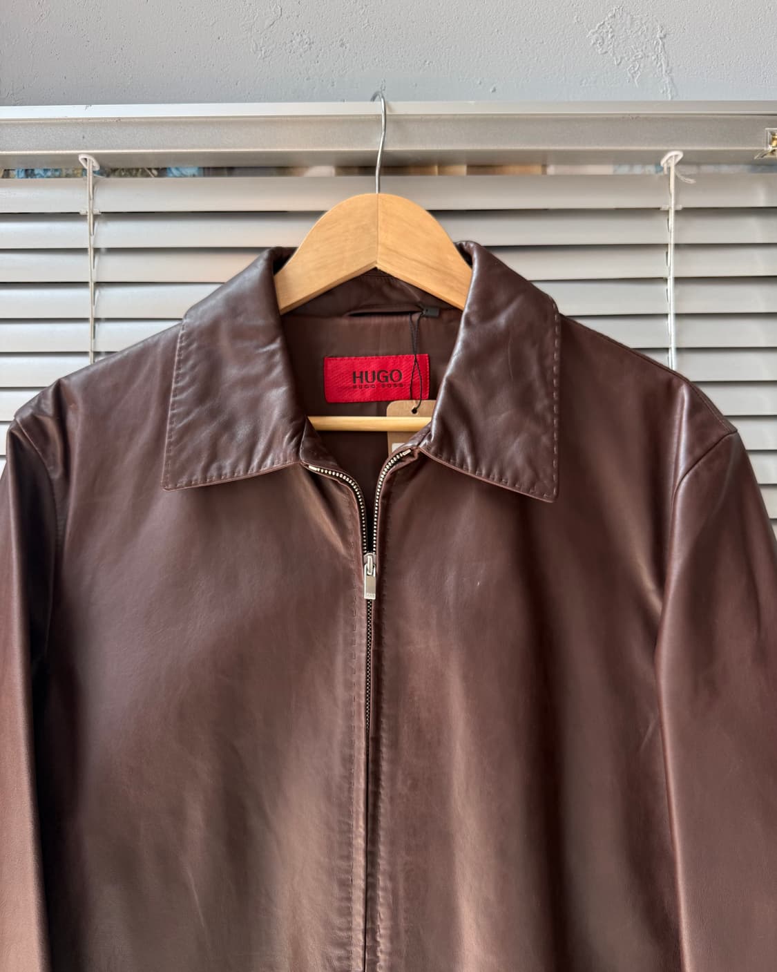 HUGO BOSS brown calfskin leather jacket 상품이미지3