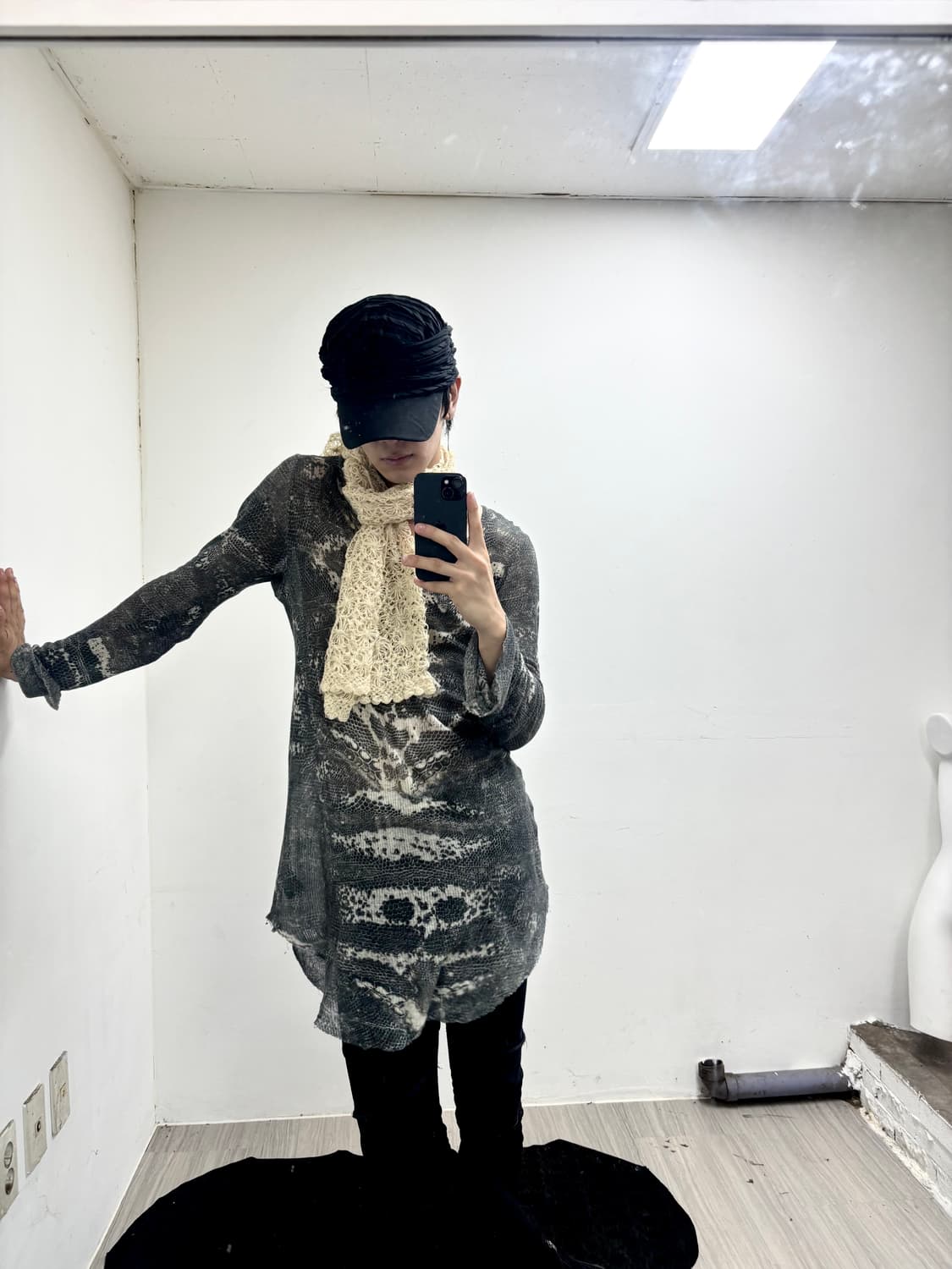 “Vintage” Yellow Short Scarf 상품이미지2