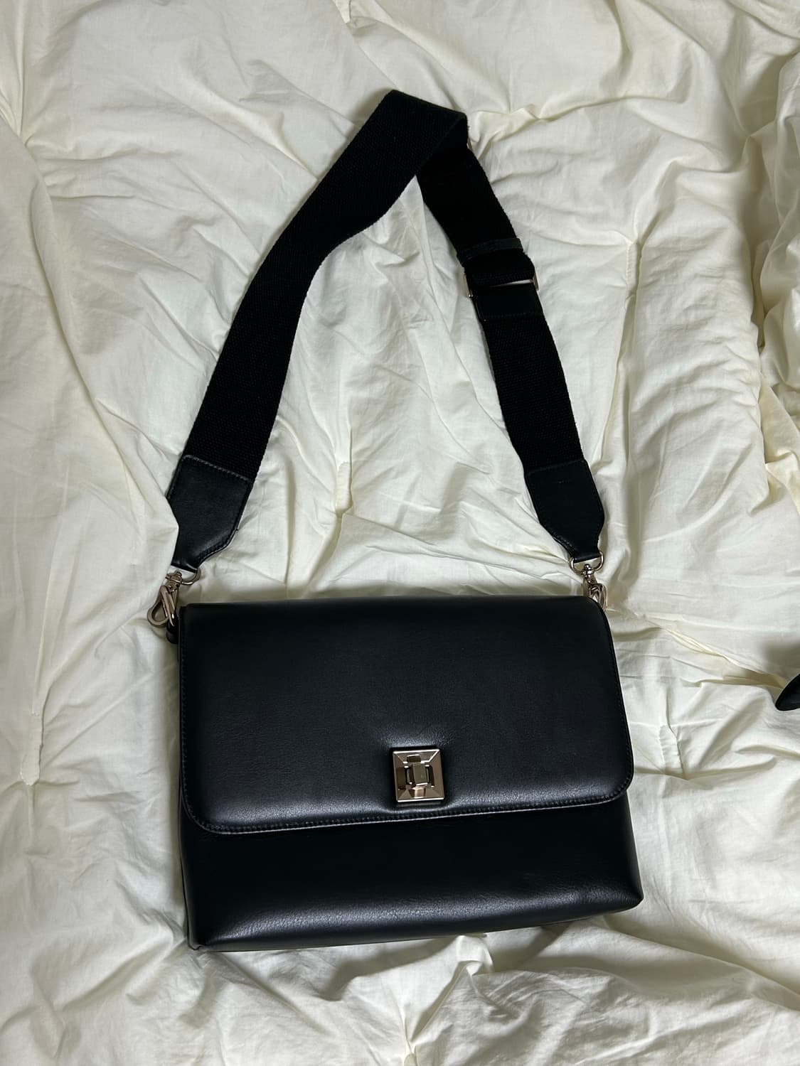 오르(orr) 부고백 크로스백 토트백 상품이미지1