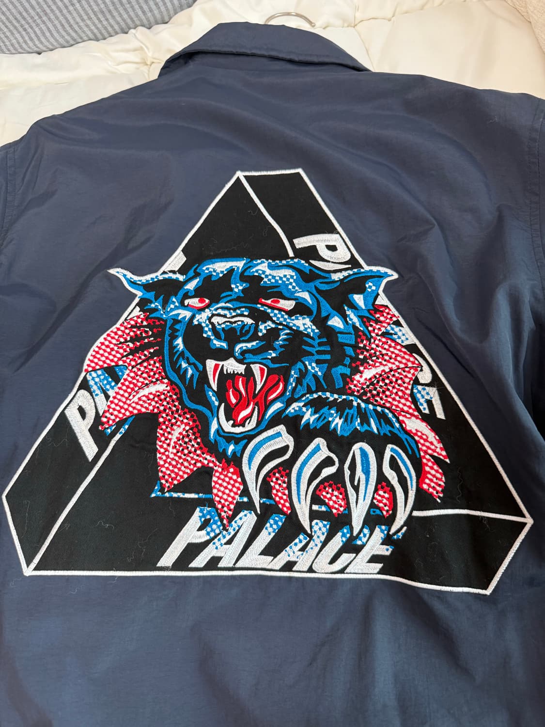 팔라스 palace ripped 떼걸룩 코치 자켓 네이비 L사이즈 상품이미지2