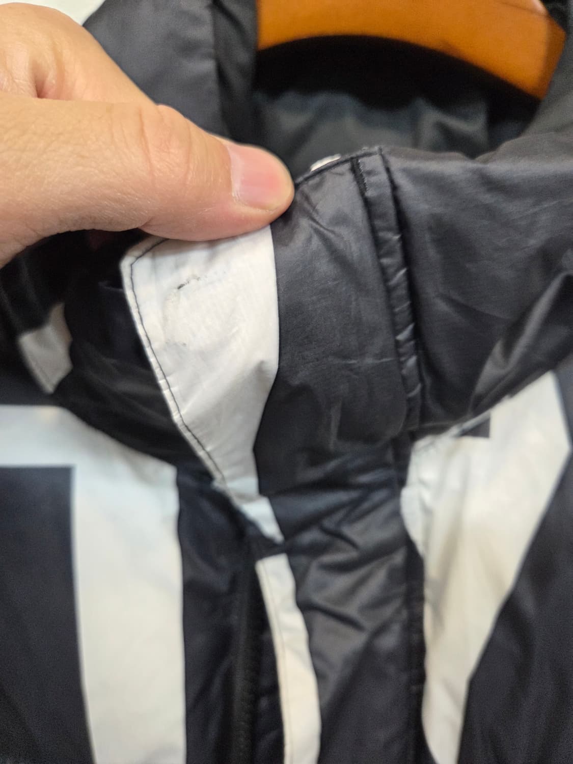 나이키 해외판 nsw 시즈널필 다운 패딩 xl 상품이미지7