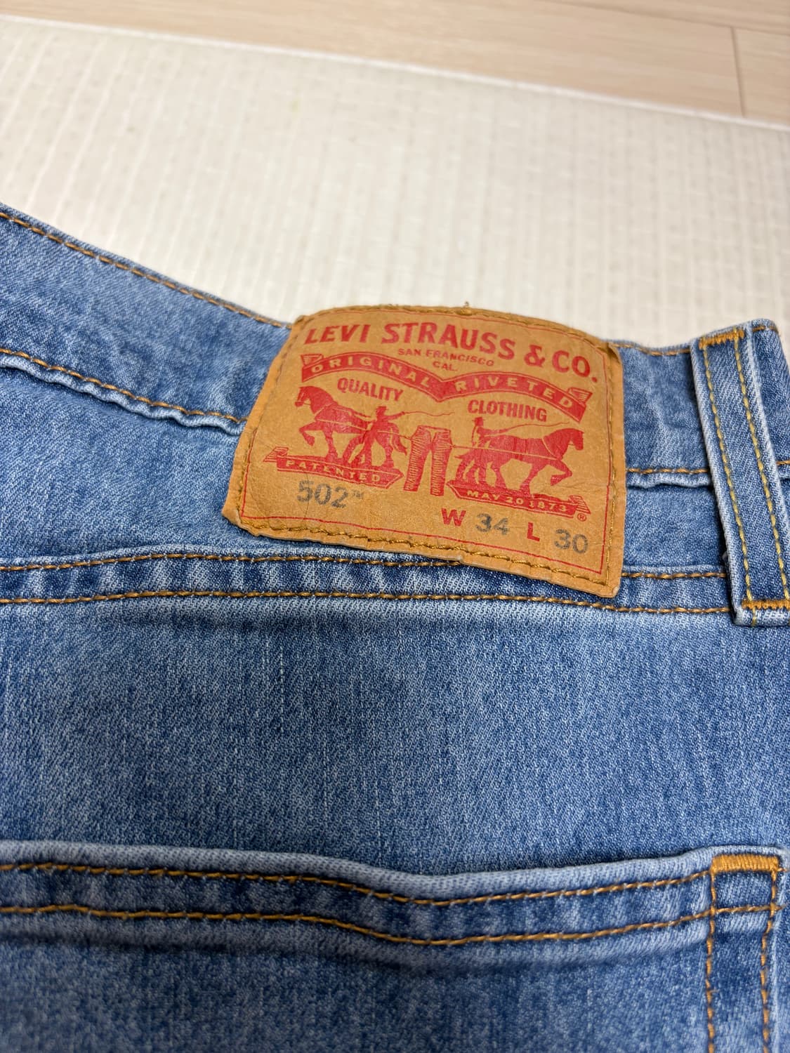 리바이스 502 테이퍼드핏 w34 L30 상품이미지3