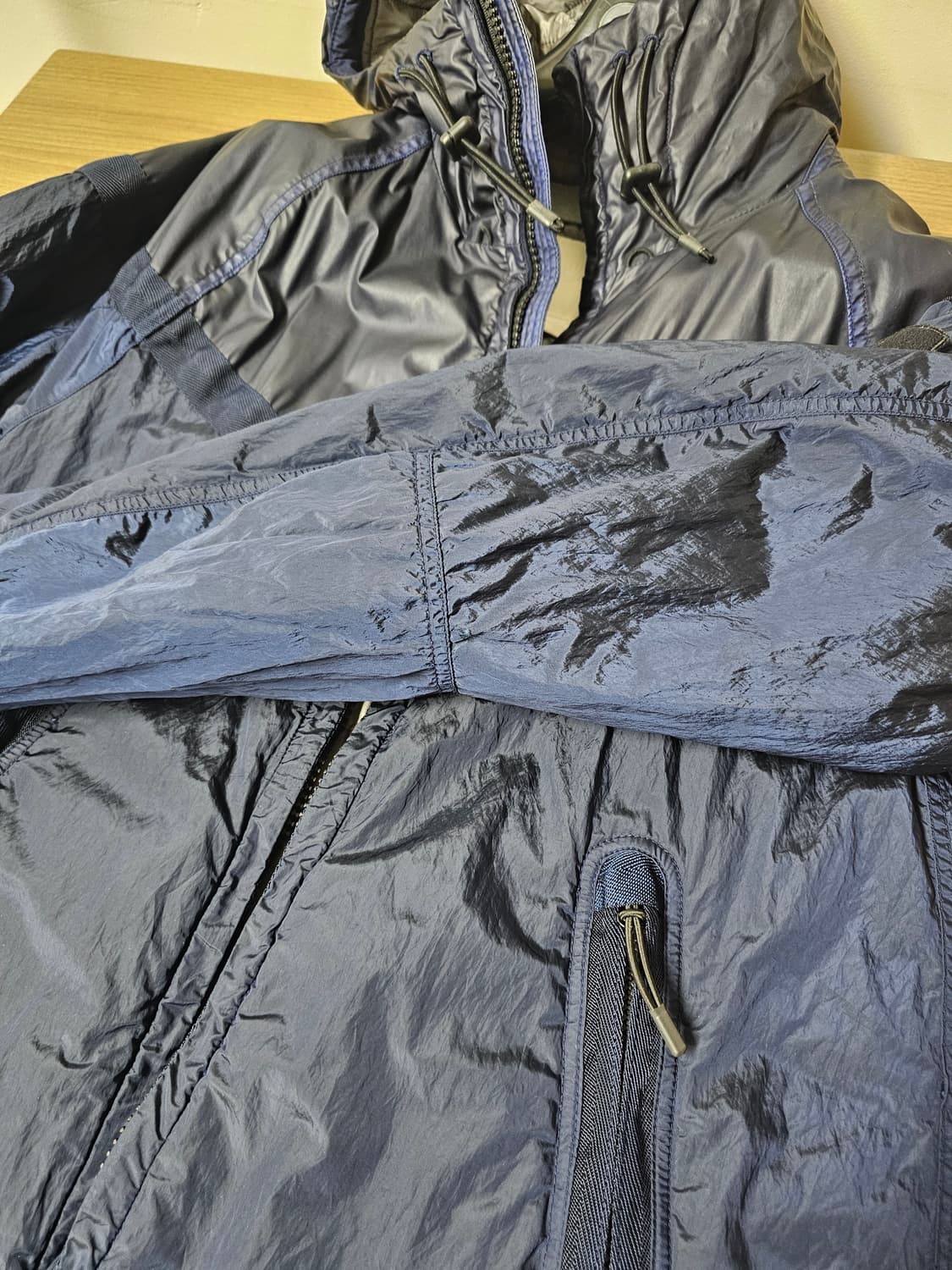 나이키 X 스톤아일랜드 무솔라 고마타 자켓 상품이미지8