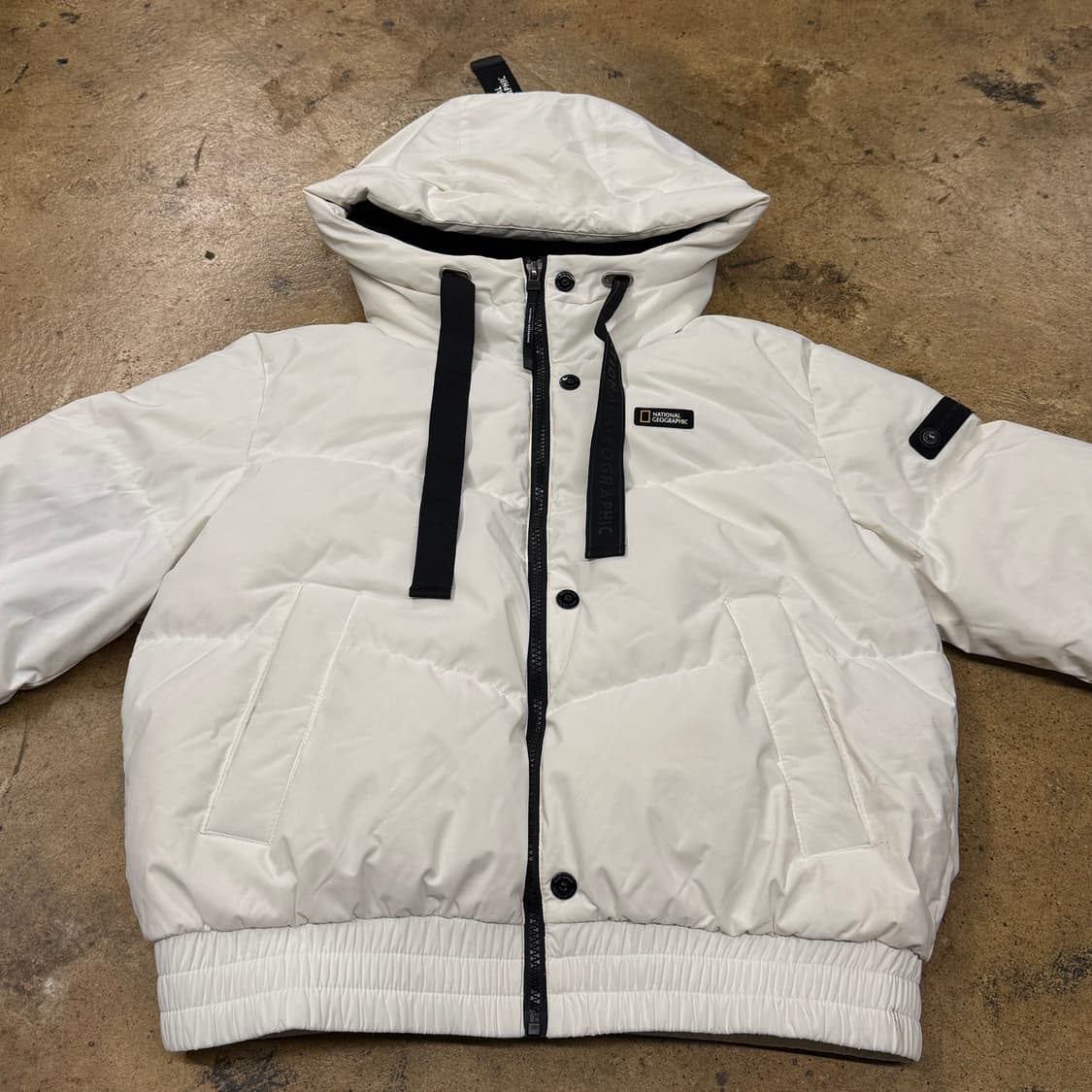 [정품/XS] 내셔널지오그래픽 화이트 푸퍼 패딩 점퍼 b19 상품이미지3