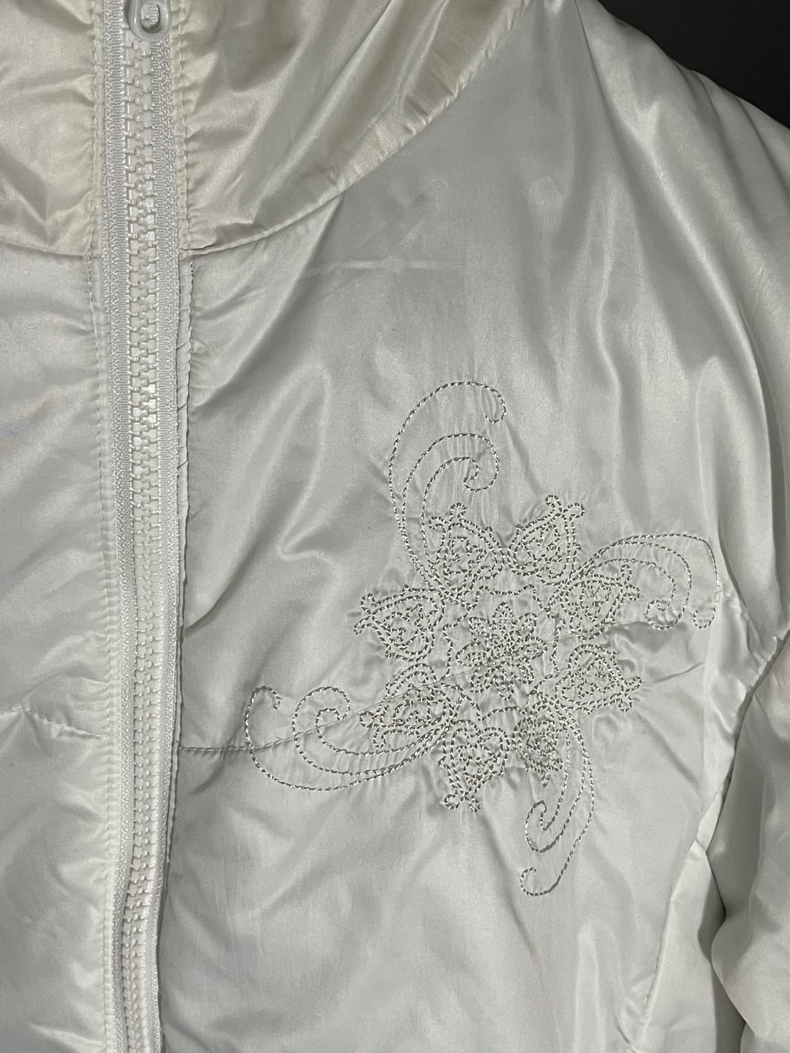 컬럼비아 흰색 점퍼 상품이미지5