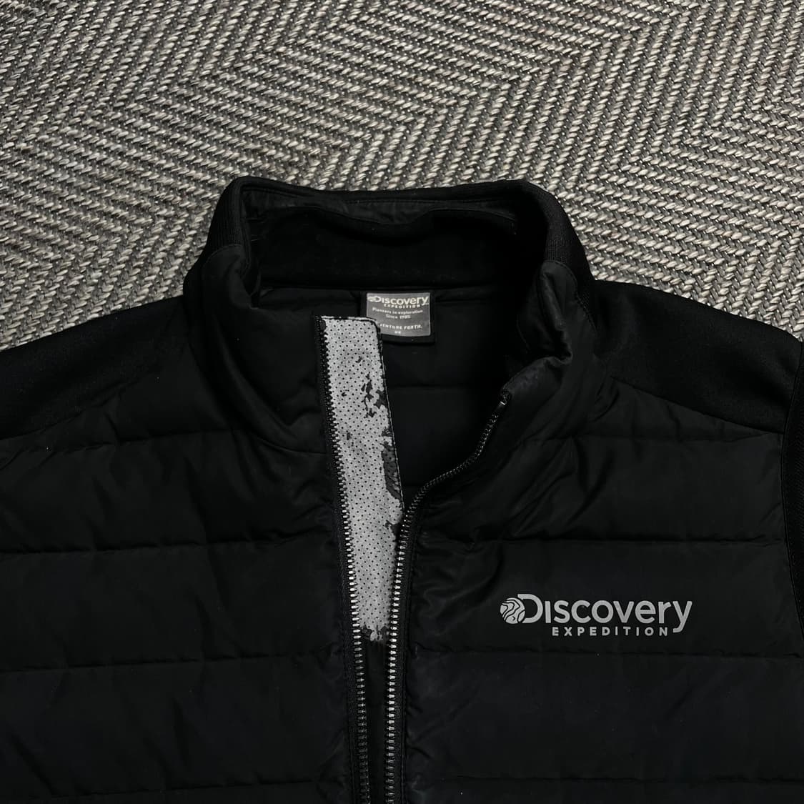 디스커버리 마운틴 구스다운 경량 패딩 베스트o 5140 상품이미지3