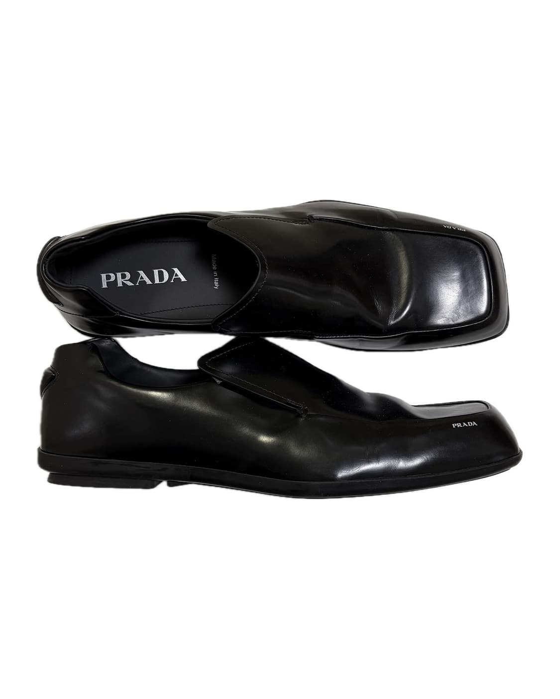 프라다 레이저 브러쉬드 레더 로퍼 상품이미지1