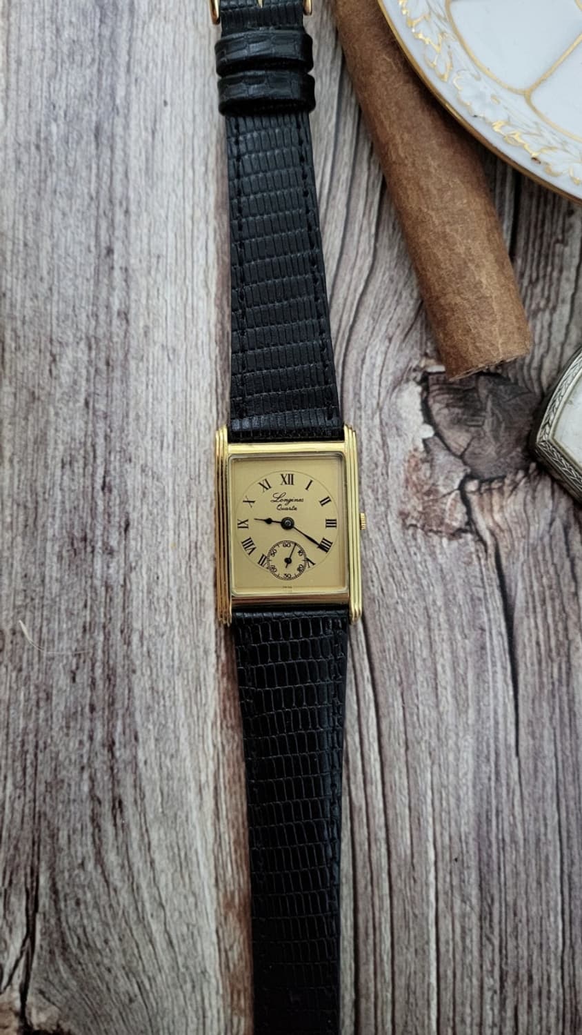 정품 론진 150주년  탱크 클래식 남성용 쿼츠시계 상품이미지3