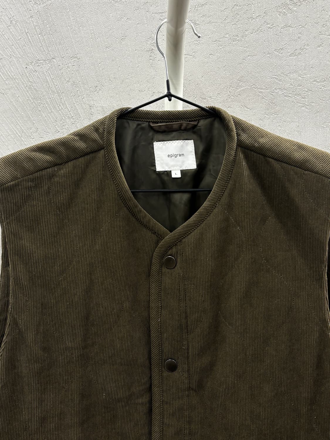 Epigram 코듀로이 퀼팅 조끼 카키 L 상품이미지3