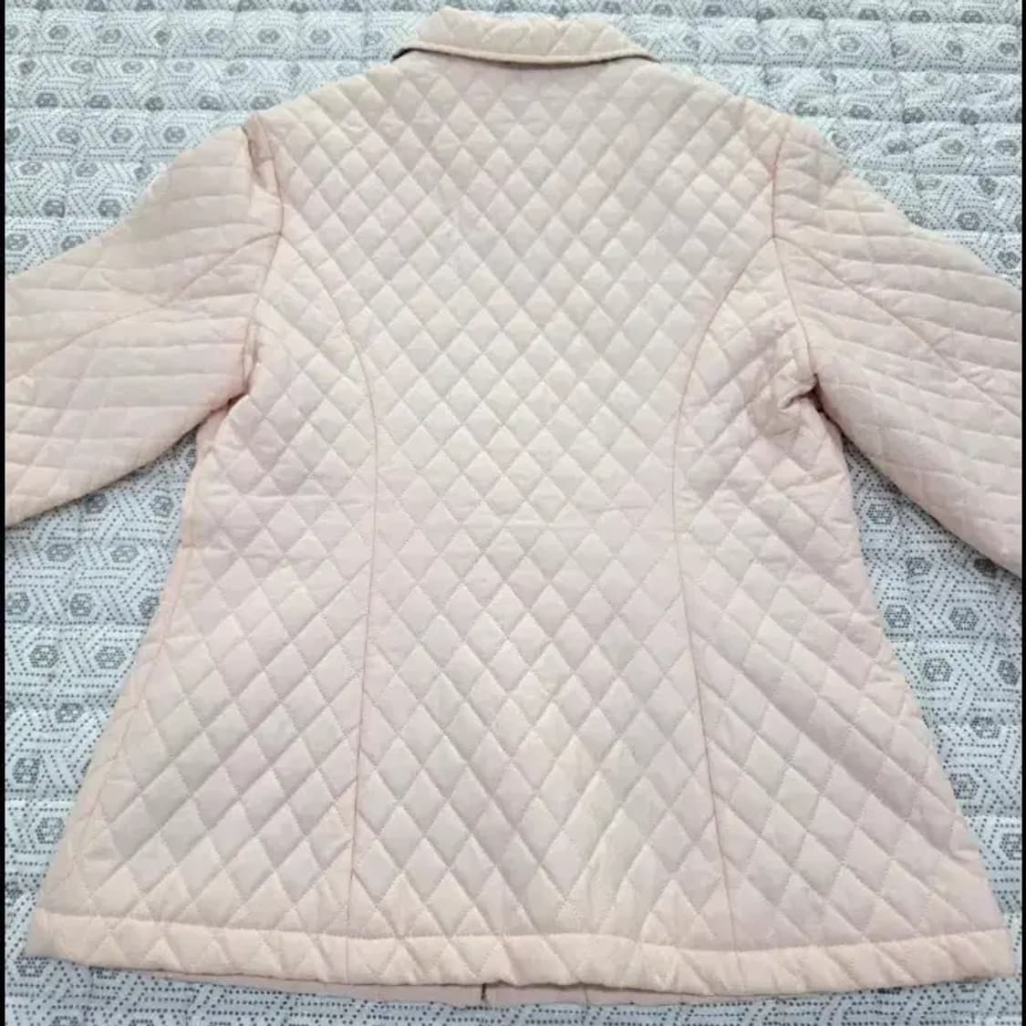 버버리 퀼팅 자켓 핑크 10~12세, 성인44 상품이미지5