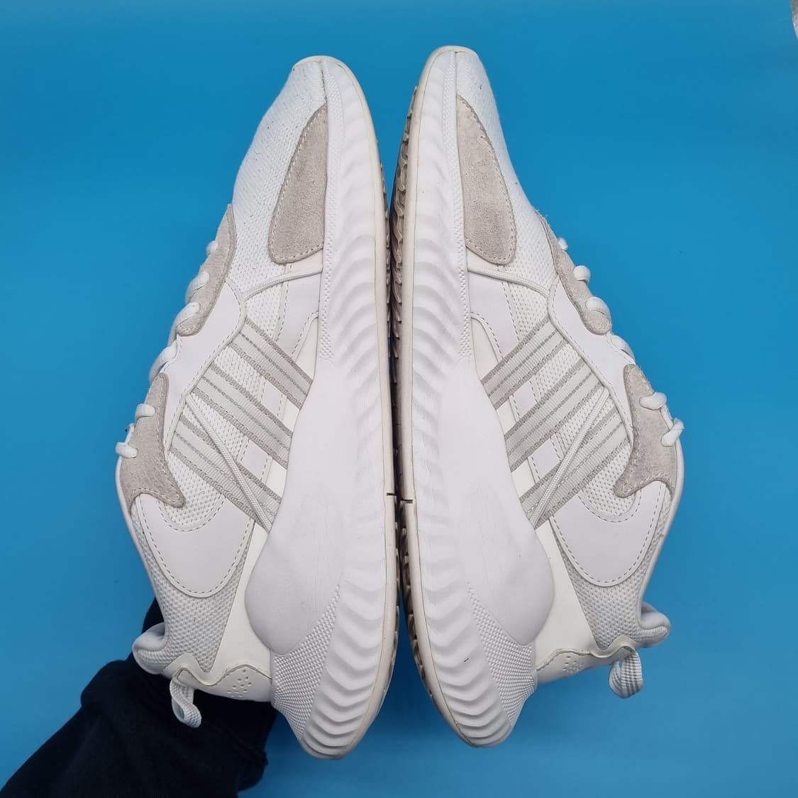 ooo 아디다스 하이테일 남성운동화 275 상품이미지4