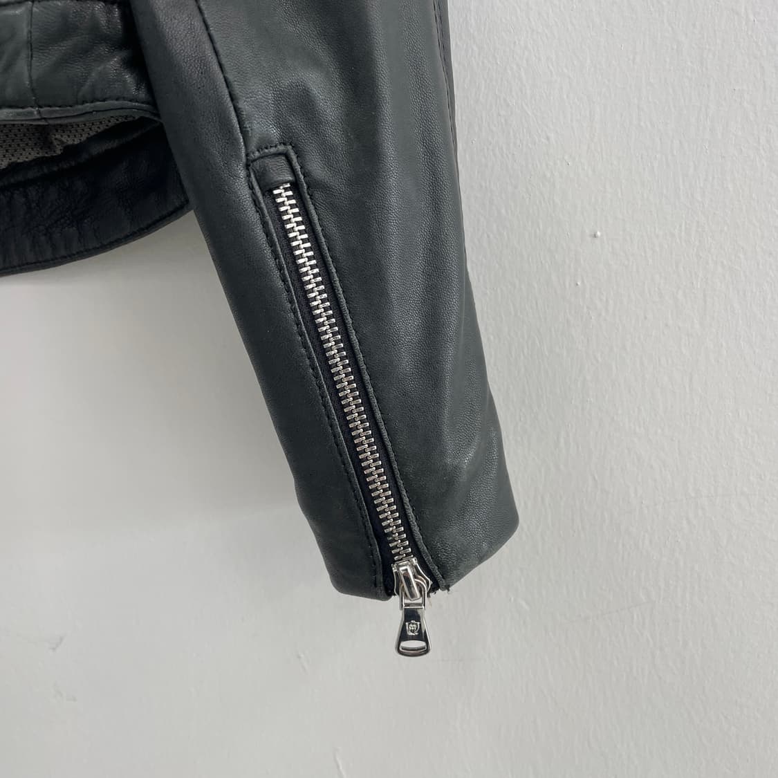 마시모두띠 블랙 가죽 라이더 자켓 상품이미지4