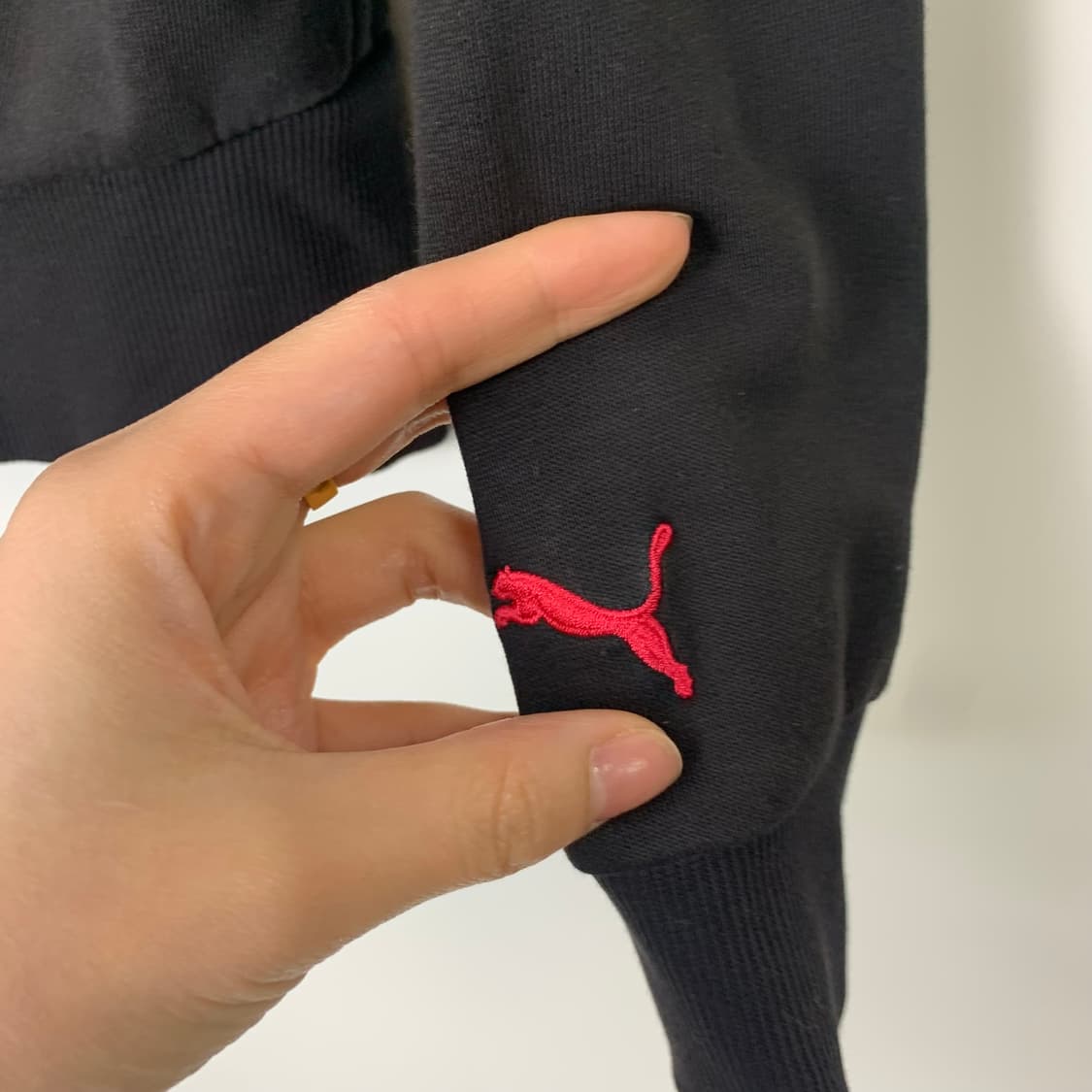 푸마 자수로고 블랙 후드집업 상품이미지5