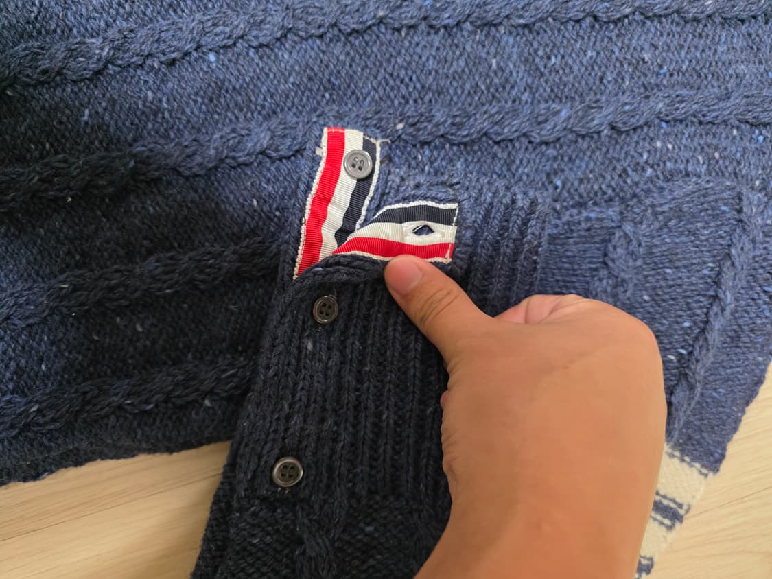 [4]24ss 톰브라운 케이블 니트 네이비 상품이미지5