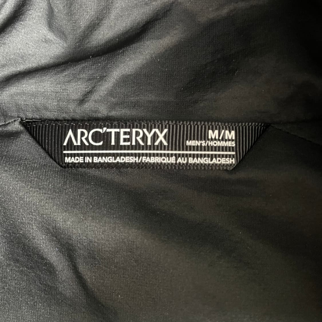 Arc,teryx  아크테릭스 아톰 후드 블랙 자켓 상품이미지4