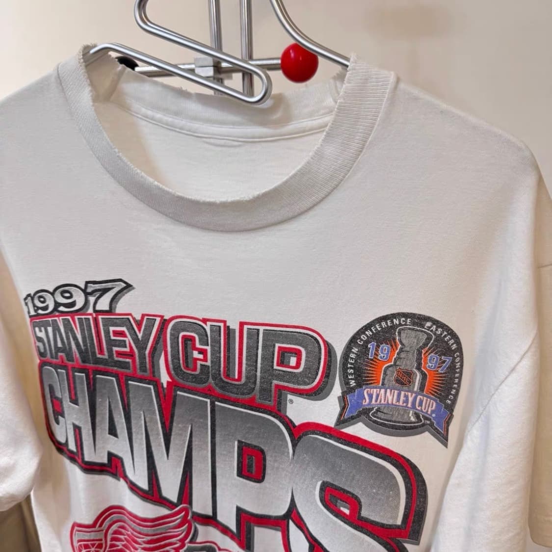 Vintage] 90s NHL 디트로이트 레드윙스 스탠리컵 우승 티셔츠 상품이미지4