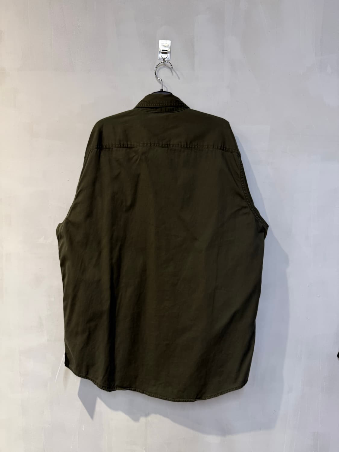 칼하트 카키 긴팔셔츠 상품이미지4