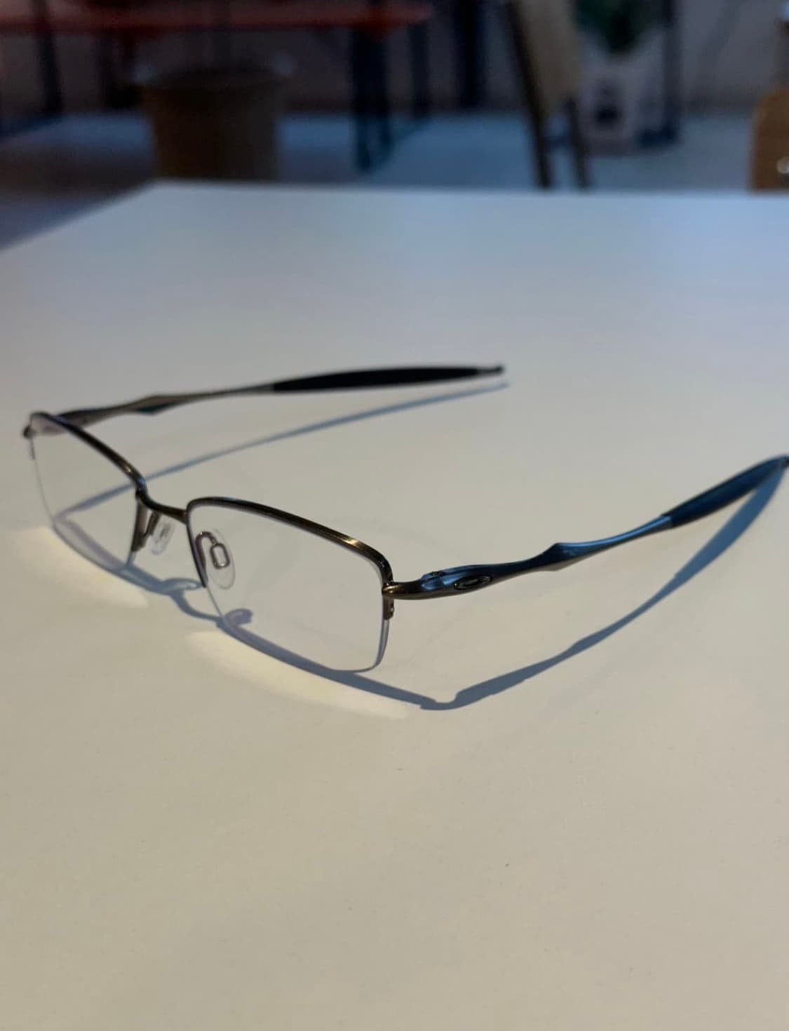 오클리 sculpt 6.0 브러쉬드 크롬 상품이미지2