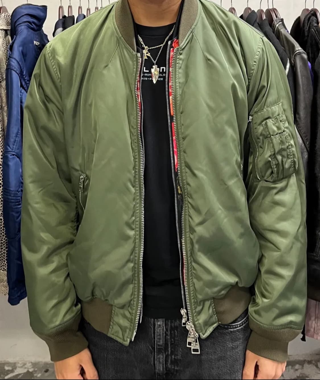 알렉산더 맥퀸 2010s 봄버 상품이미지1