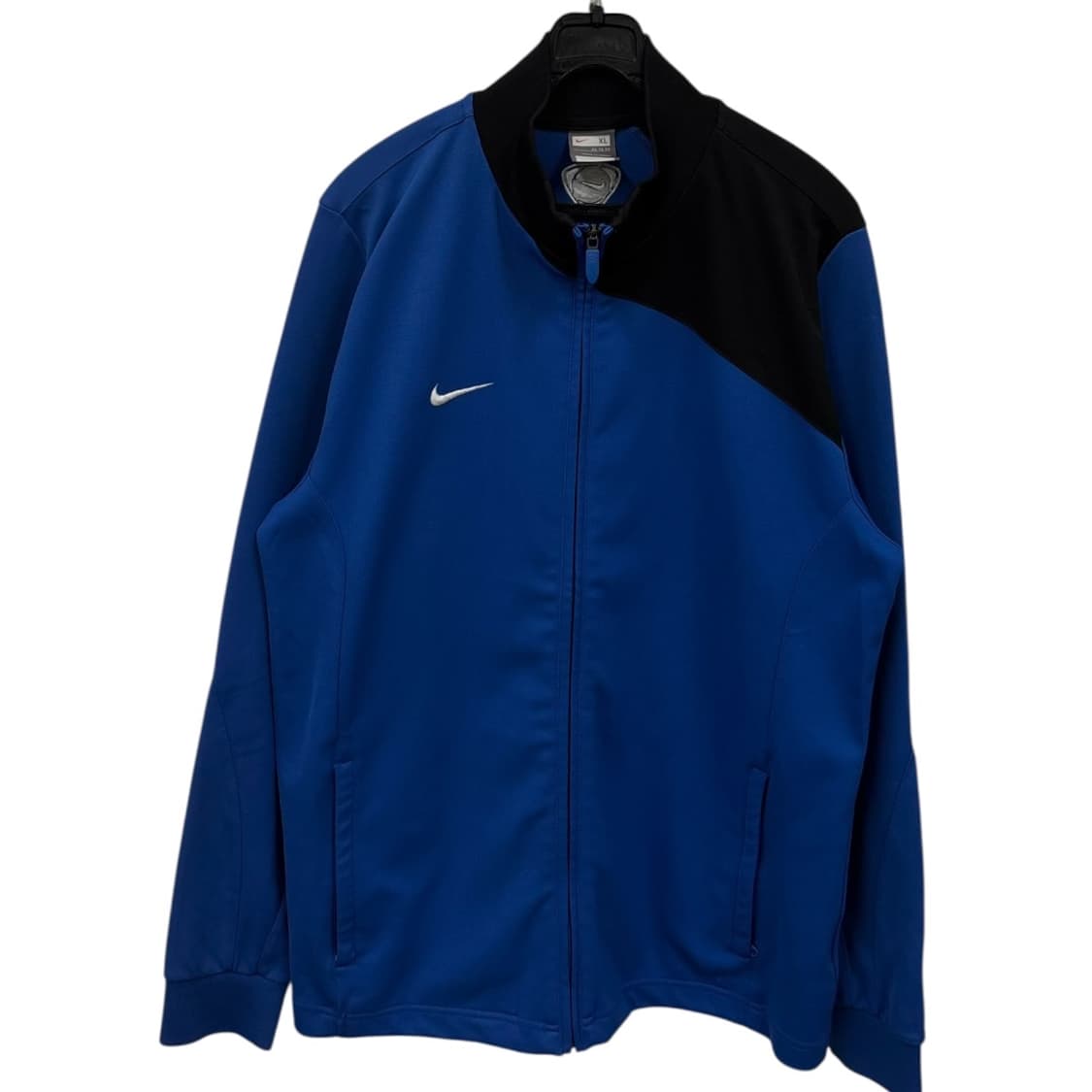 나이키 트랙탑 상품이미지1