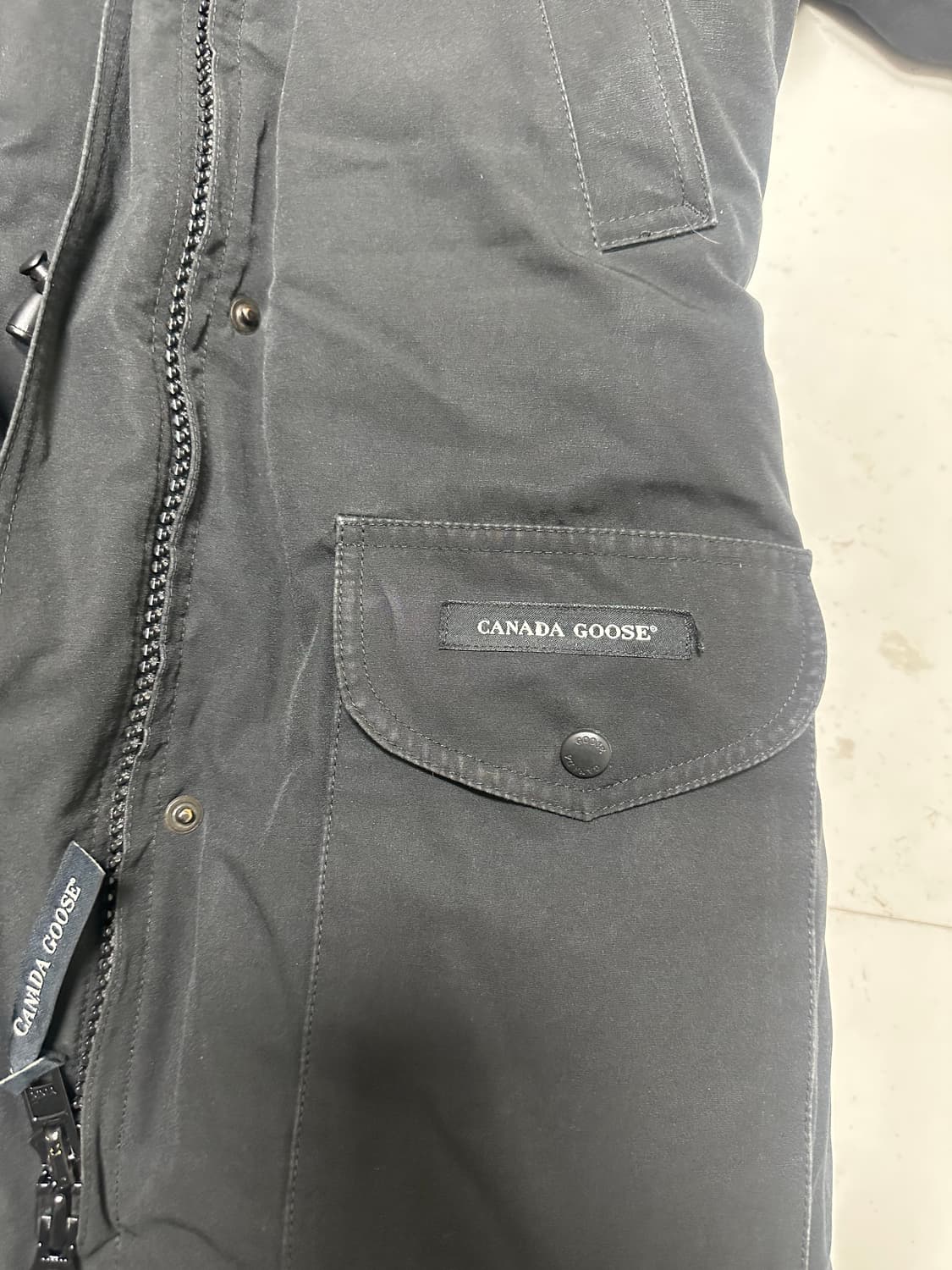 캐나다구스 xs 여성패딩 정품 상품이미지3