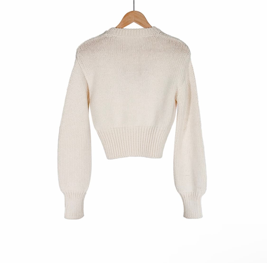 [38] 미우미우 여성 헤비 울 케이블 M로고 크루넥 니트 스웨터 화이트 상품이미지3